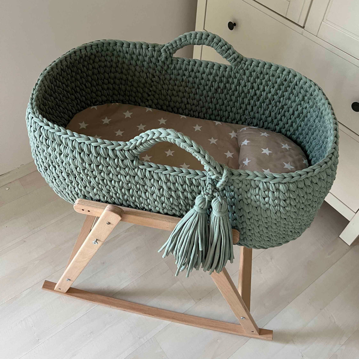 Angel Hand-Knitted Baby Bassinet - Mint Green